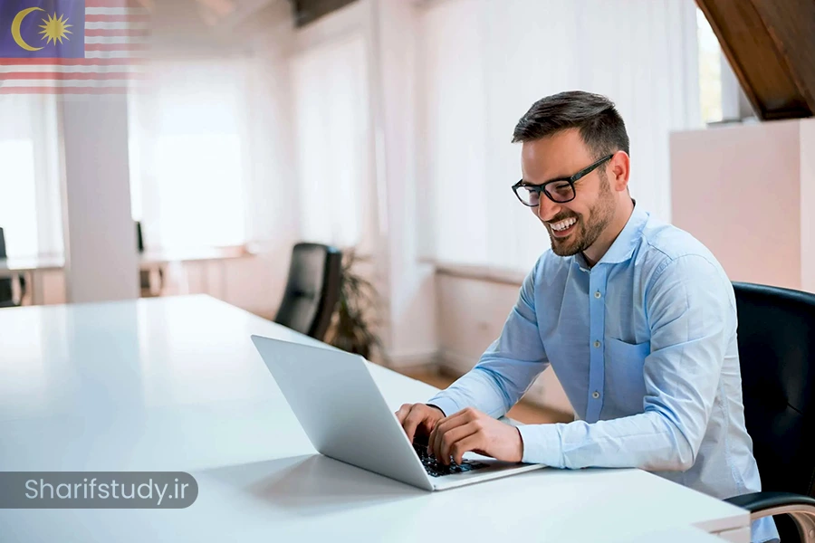 اقامت مالزی با ویزای کار